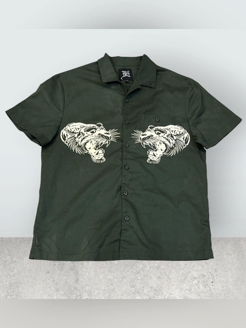 Ed Hardy Men’s “Tattoo" short-sleeve button-up shirt With eagle graphic Size M